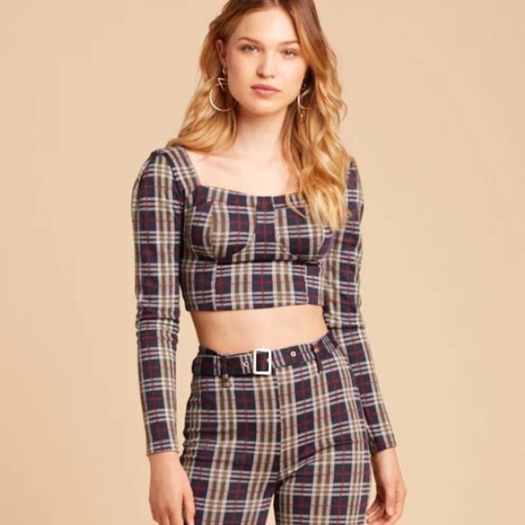 Free People "Modern Love" Long Sleeve Crop Top - Size 6 - Picture 1 of 7